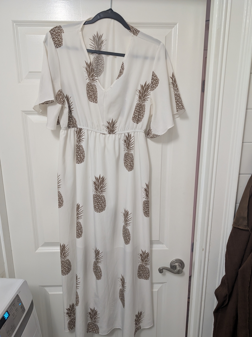 SHEIN Cream Maxi Dress with Brown Pineapple Print